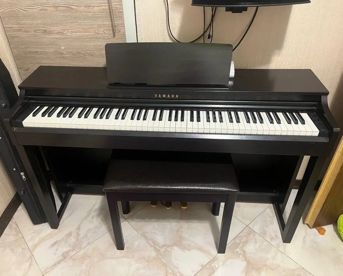 پیانو دیجیتال یاماها CLP 525|پیانو، کیبورد، آکاردئون|مشهد, کوثر|دیوار