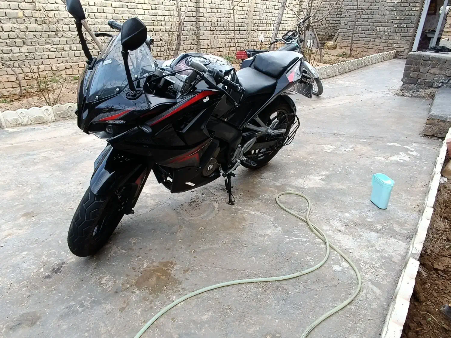 موتور ار اس 200 عروسک|موتورسیکلت|خرمدره, |دیوار