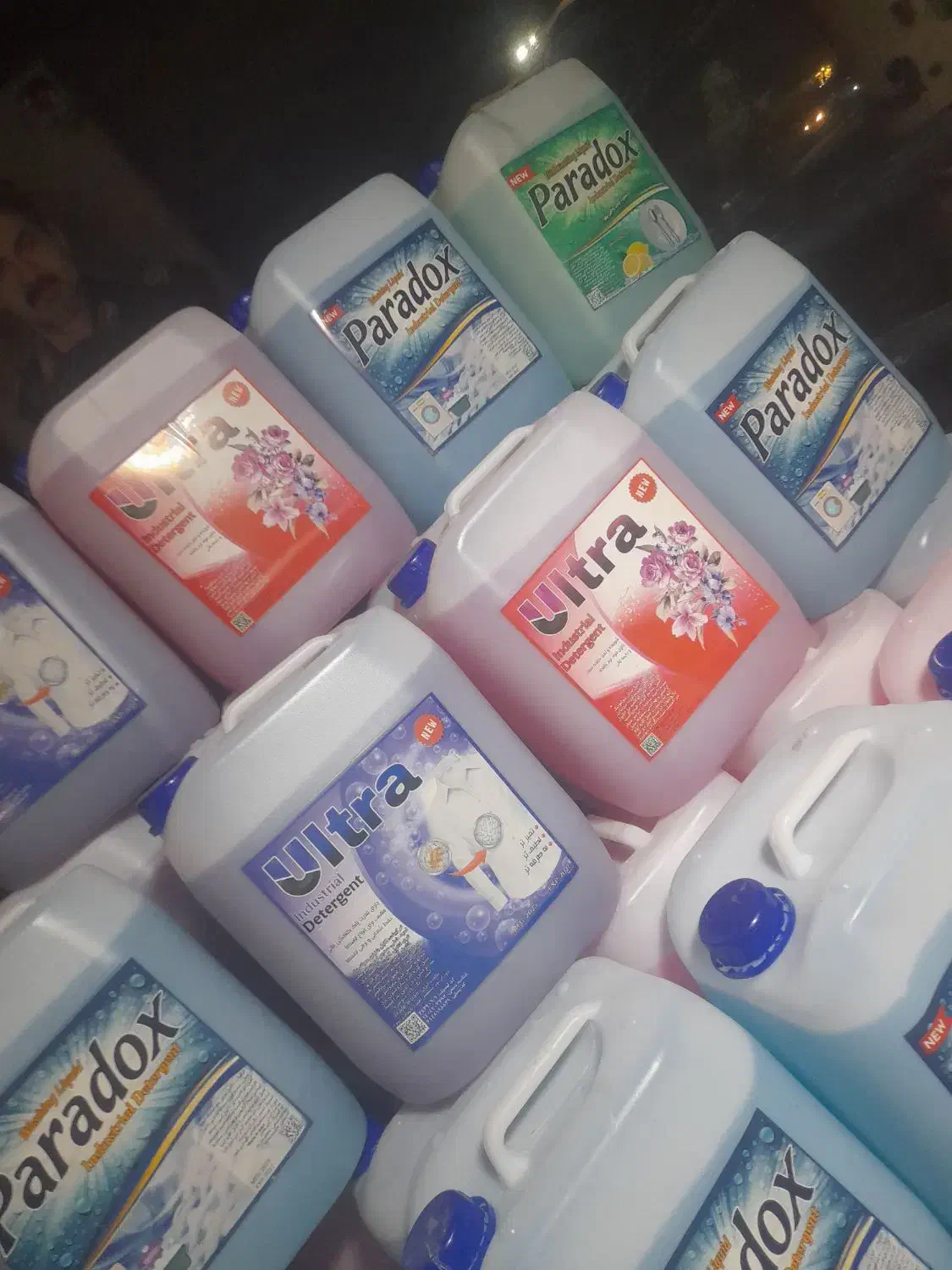 مایع شوینده ۱۰ لیتر|مواد شوینده و دستمال کاغذی|اهواز, کوی رمضان|دیوار