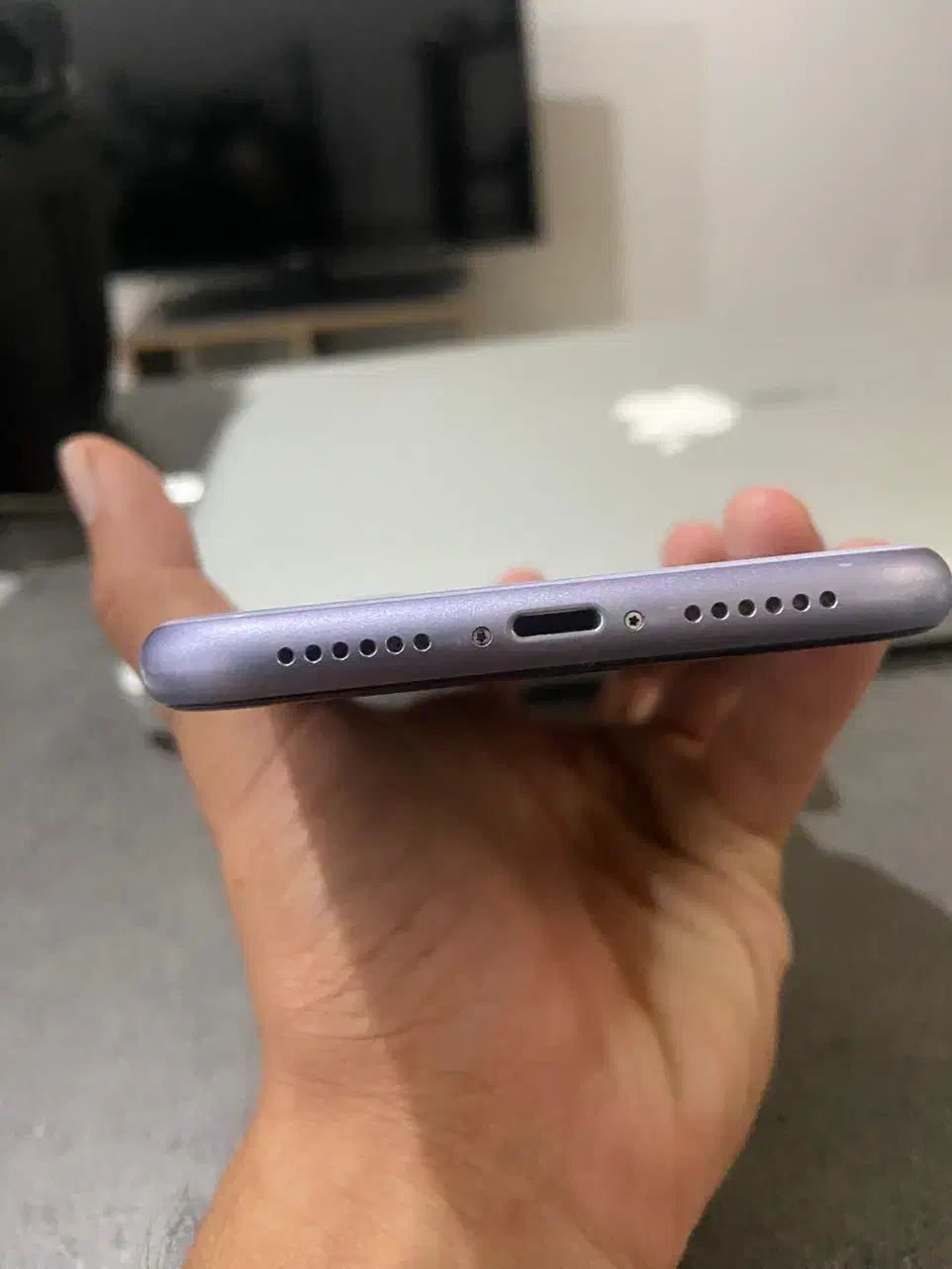 ایفون 11 نرمال دو سیم پلمپ|موبایل|شاهرود, |دیوار