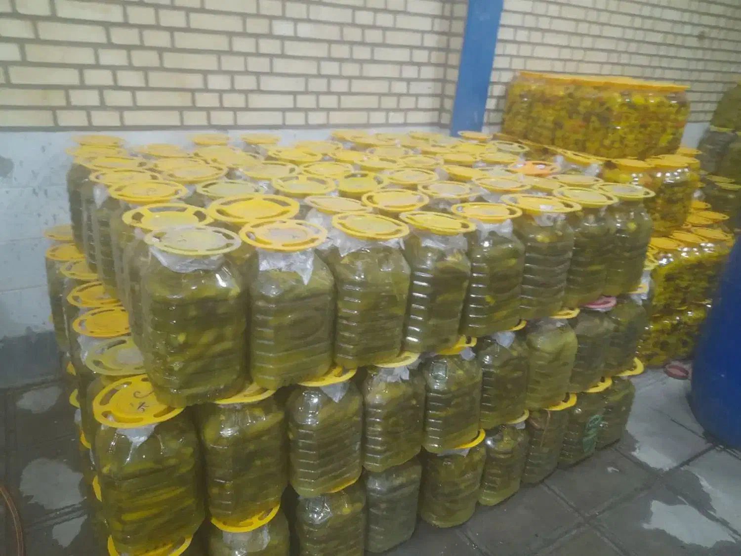 انواع ترشیجات وسرکه|خوردنی و آشامیدنی|قم, کلهری|دیوار