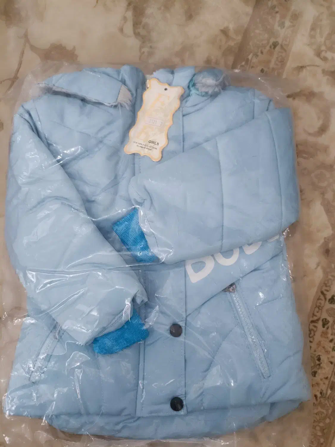 کاپشن بچگانه کاملا نو با اتیکت|کفش و لباس بچه|تهران, والفجر (افسریه)|دیوار