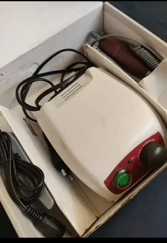 دستگاه سوهان برقی|آرایشگاه و سالن‌های زیبایی|بجنورد, |دیوار