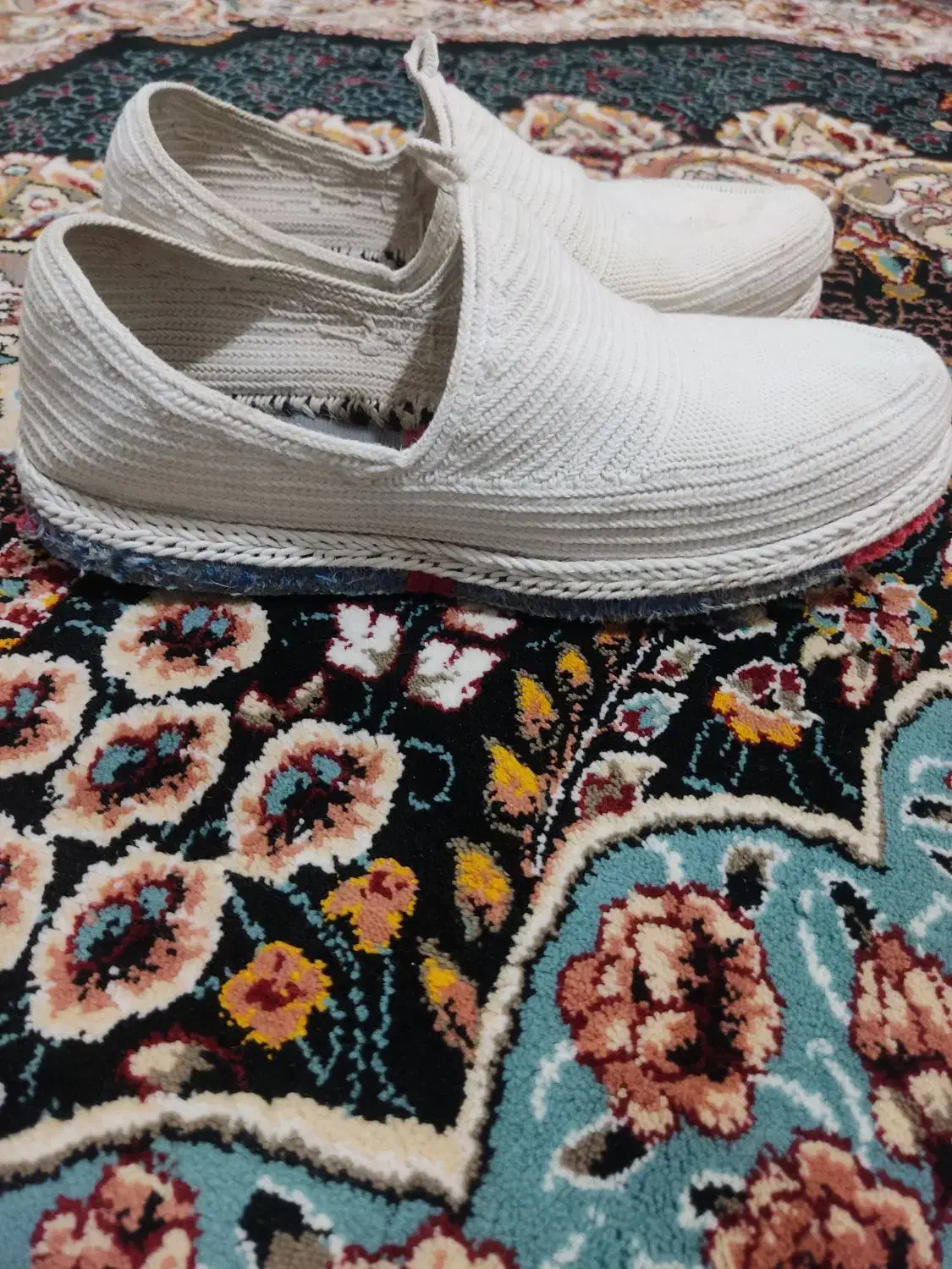 کفش|کیف، کفش، کمربند|جوانرود, |دیوار