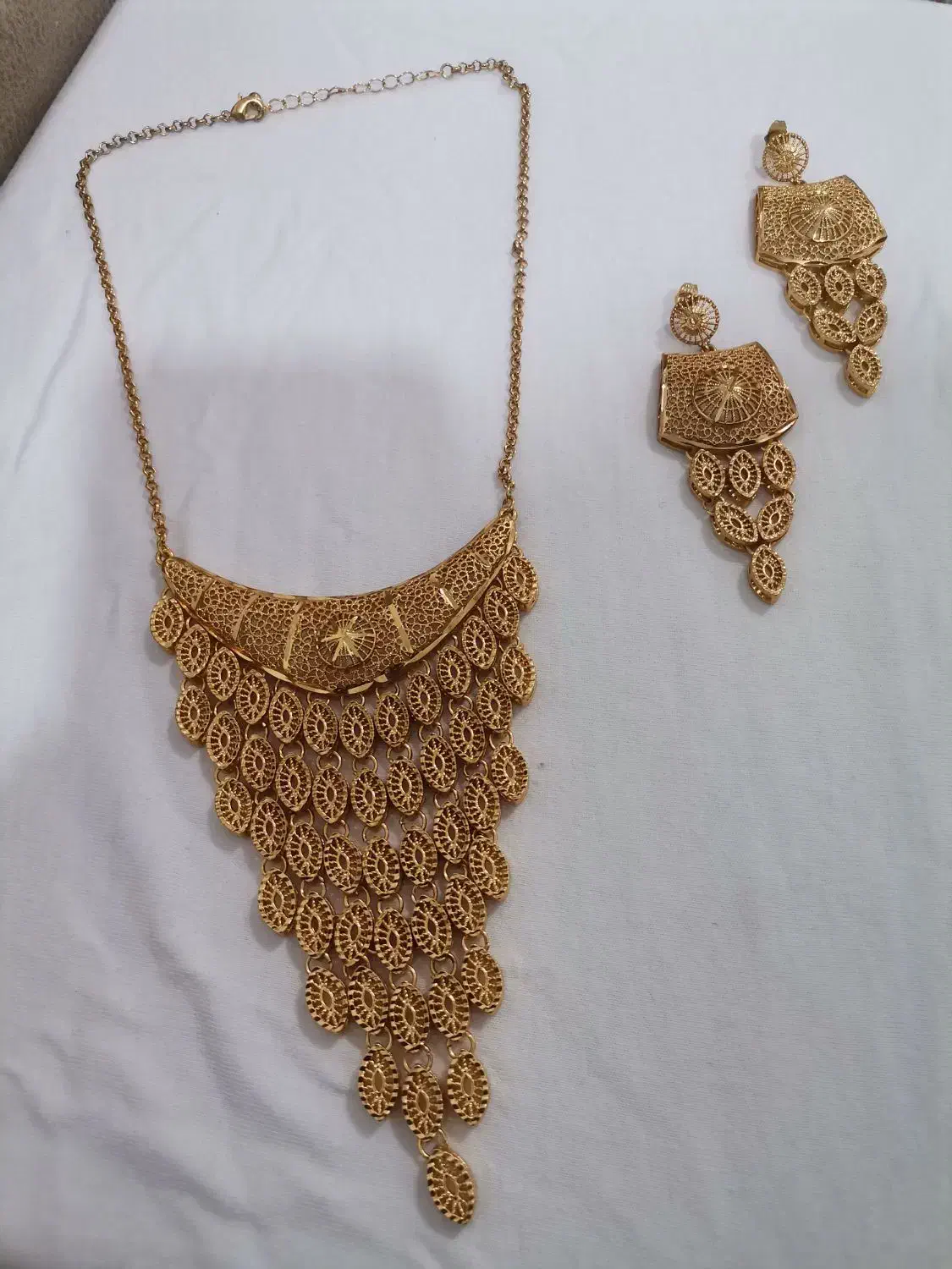 سرویس گردنی و گوشواره طرح 21|بدلیجات|بوشهر, |دیوار