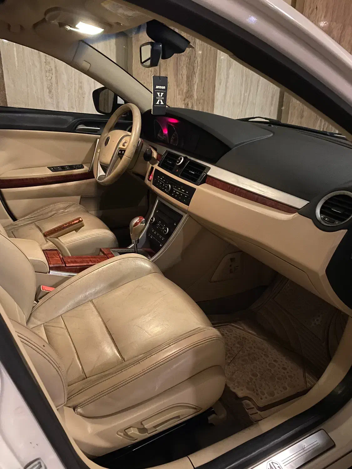 MG 6 مگنت مدل ۲۰۱۳|خودرو سواری و وانت|ساری, |دیوار