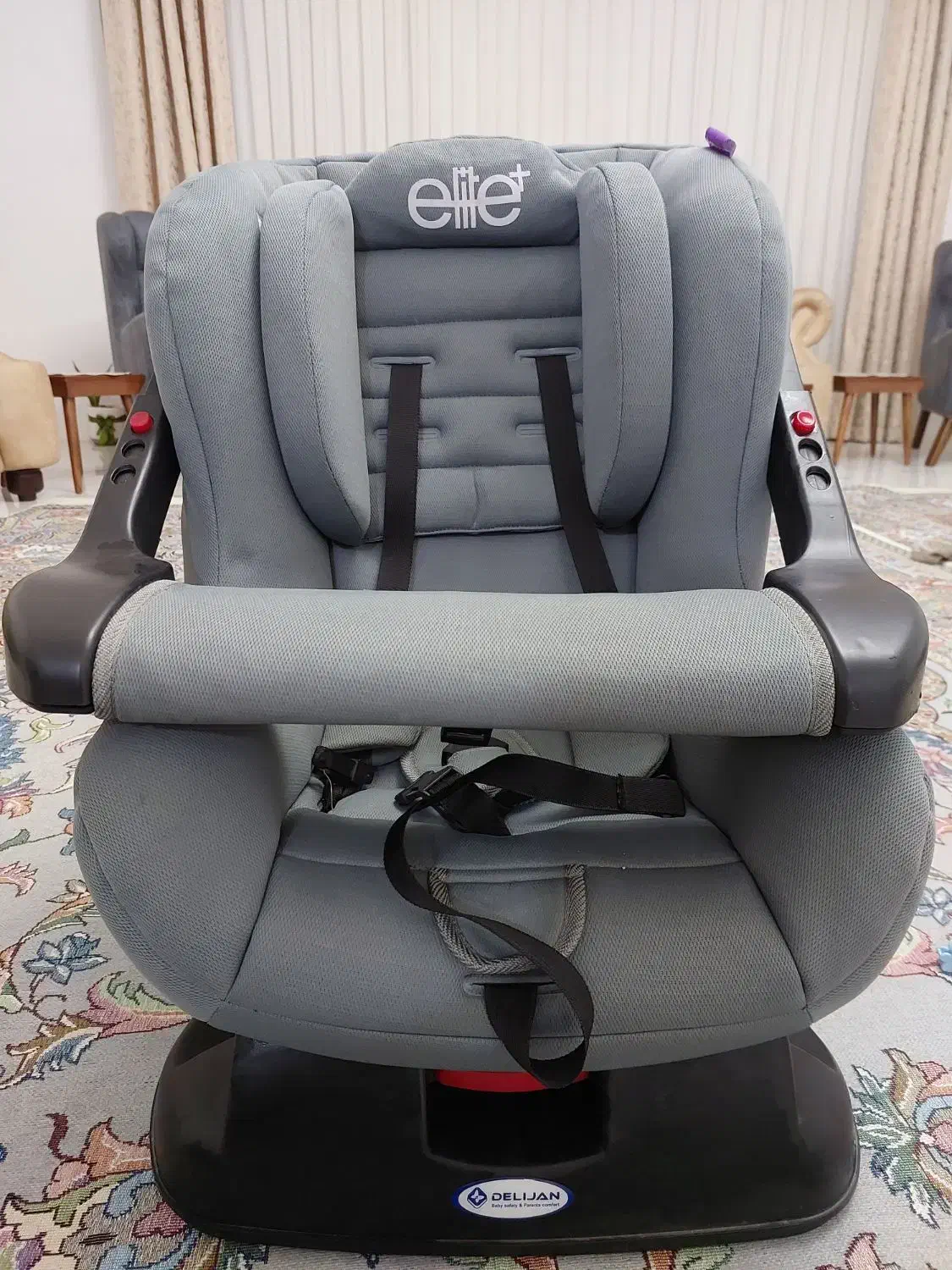 صندلی ماشین دلیجان|تخت و صندلی بچه|قدس, شهرقدس|دیوار