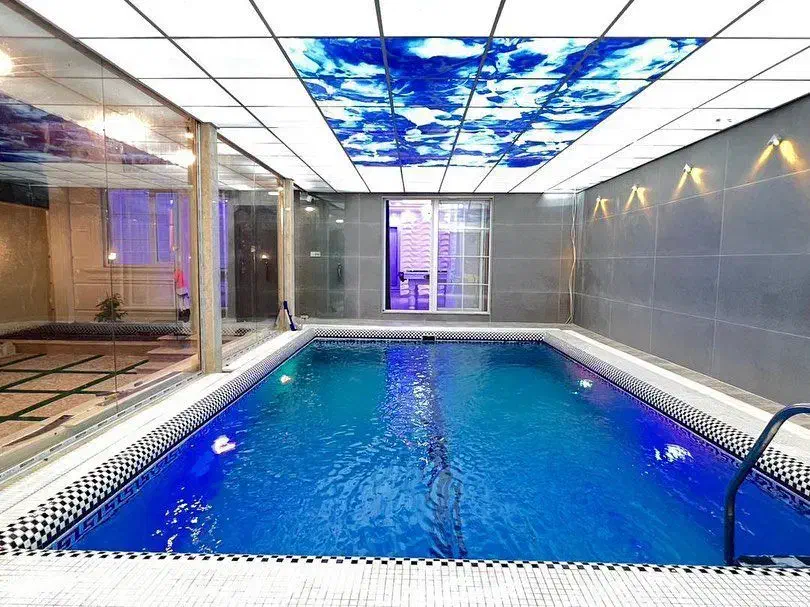 اجاره روزانه ویلا شیک|اجارهٔ کوتاهمدت ویلا و باغ|شیراز, گویم|دیوار