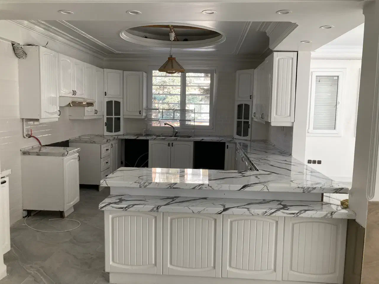 آپارتمان ۲۶۰ متری ۴ خواب در شهرک اختصاصی یاس|اجارهٔ آپارتمان|تهران, نیاوران|دیوار