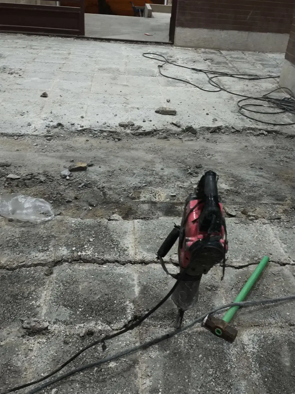 تخریب و جوشکاری|خدمات پیشه و مهارت|بوشهر, |دیوار