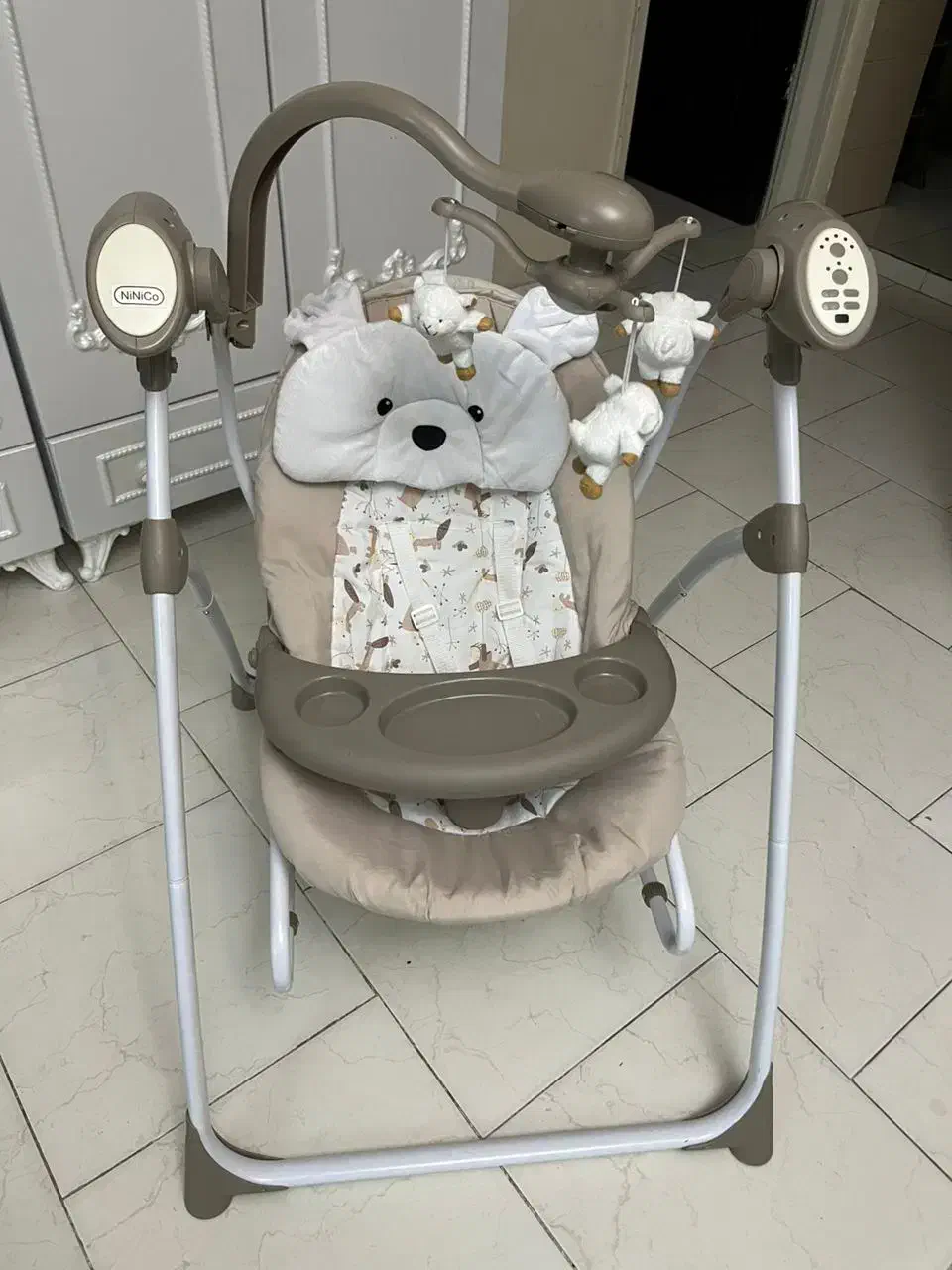 فروش اسباب بازی و وسایل کودک به علت مهاجرت|اسباب و اثاث بچه|هشتگرد, فاز ۳ مهستان|دیوار