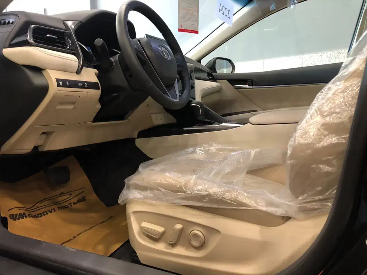 فروش خودروی کمری|خودرو سواری و وانت|سپیدان, |دیوار