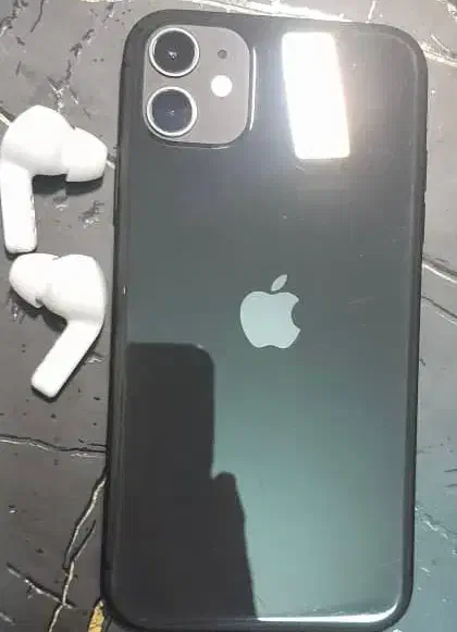iPhone 11|موبایل|گناباد, |دیوار
