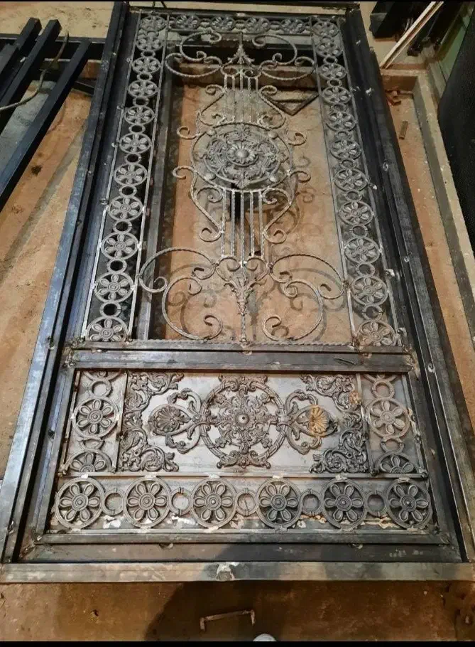 درب آهنی و حفاظ پنجره و نرده|مصالح و تجهیزات ساختمان|اردبیل, |دیوار