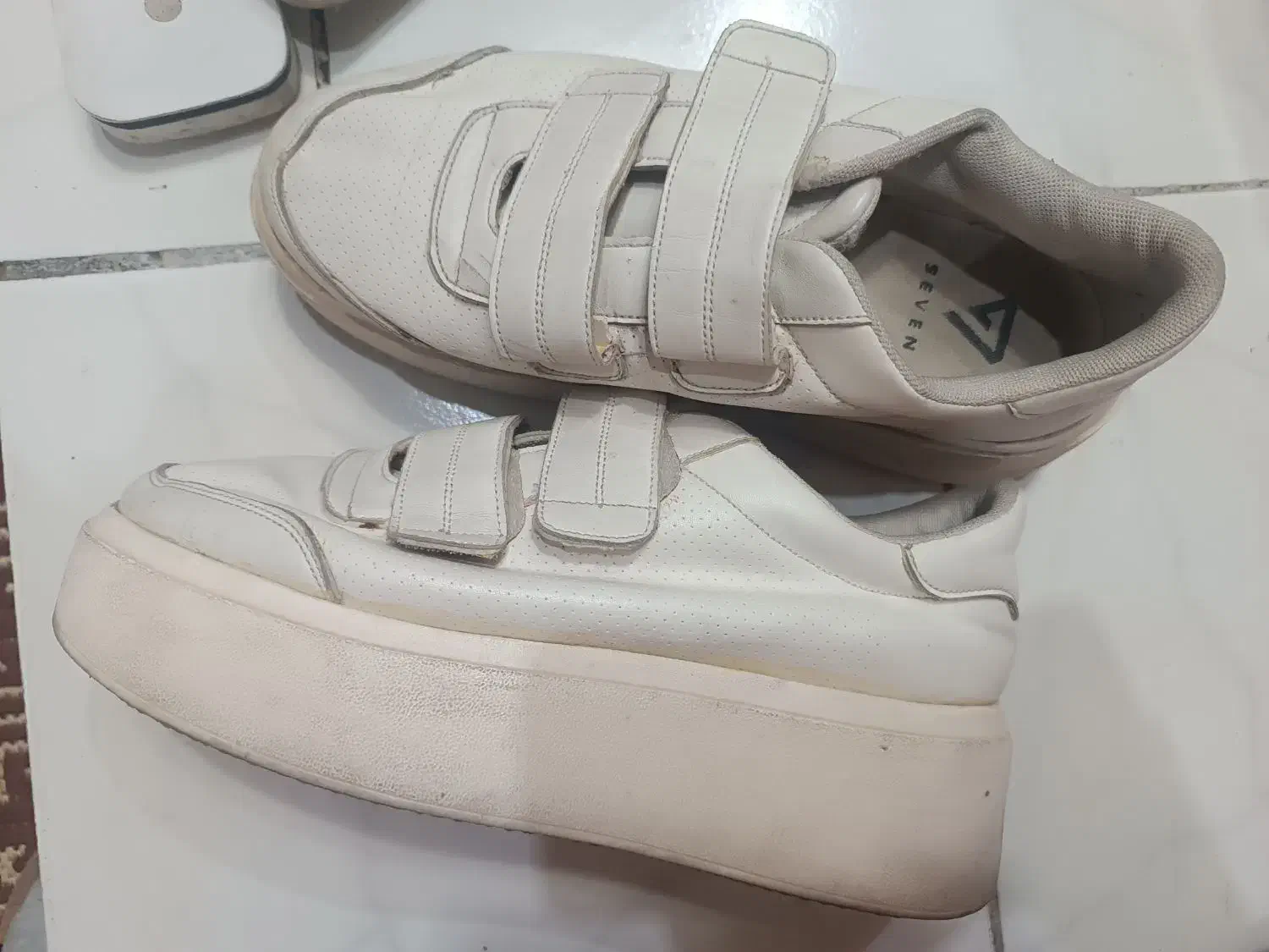 لباس و کفش در حد نو|کیف، کفش، کمربند|شاهینشهر, عطار|دیوار