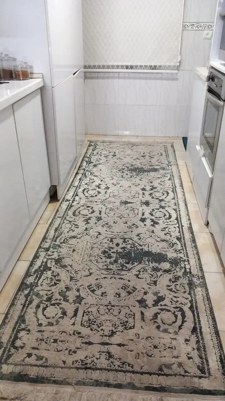 فرش طوسی ۴ متری|فرش|ری, شهادت|دیوار