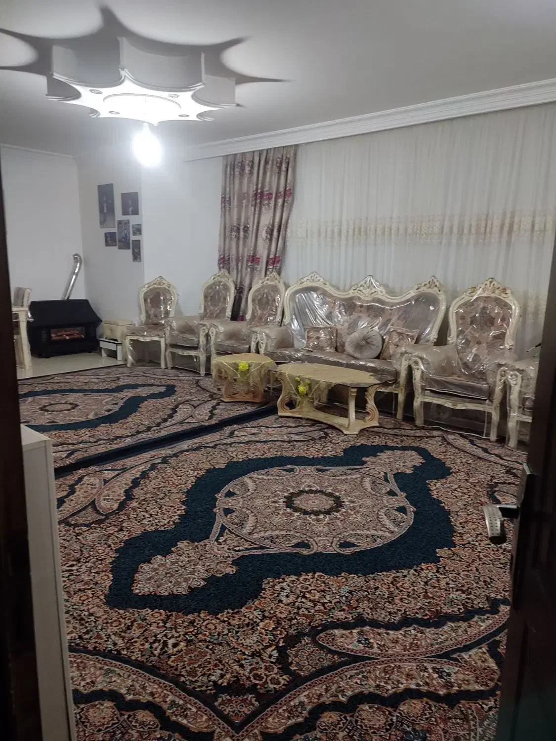 فرش 12 متری|فرش|نیشابور, کریم آباد|دیوار