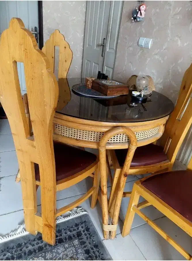 میز ناهار خوری چهار نفره|میز و صندلی غذاخوری|فولادشهر, مسکن مهر فولادشهر|دیوار