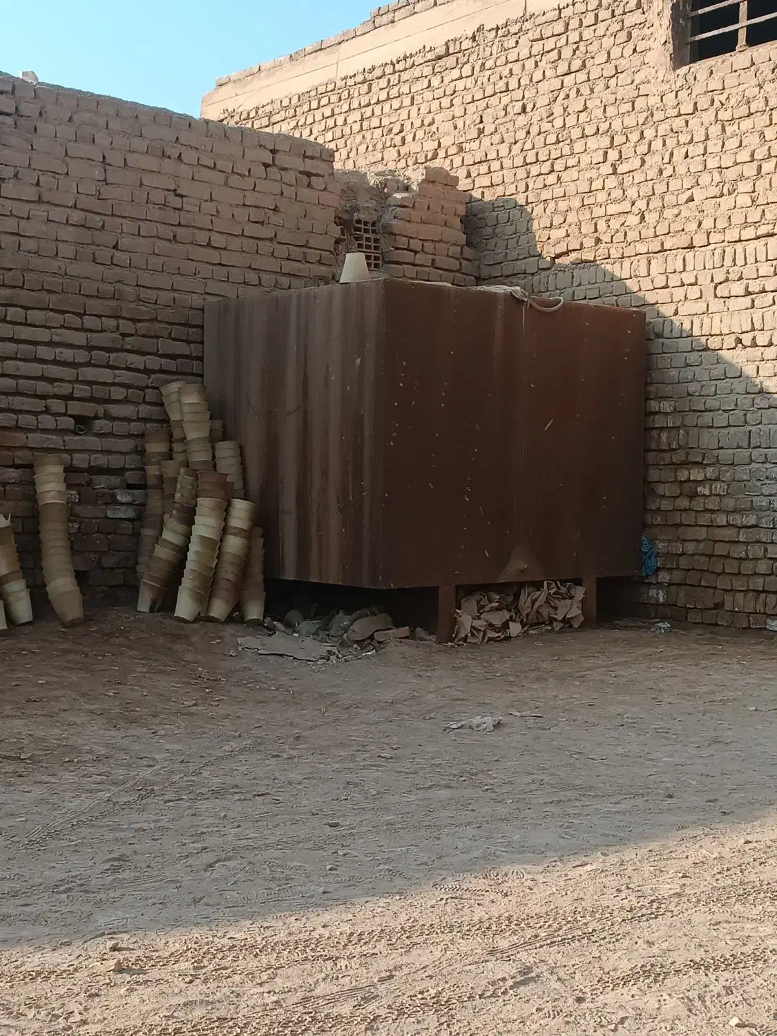 مخزن تانکر|مصالح و تجهیزات ساختمان|ورامین, ورامین|دیوار