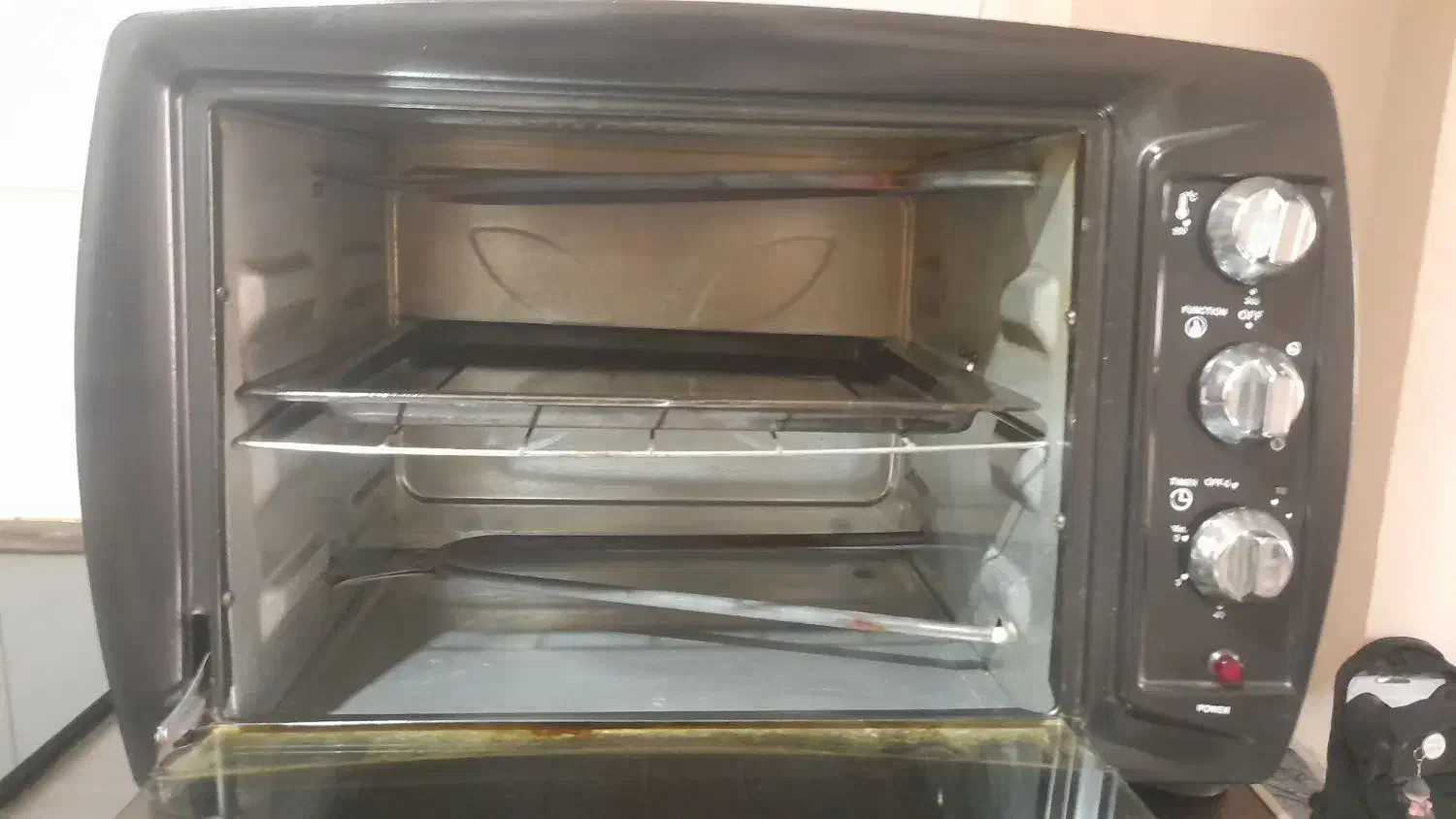 توستر|سایر لوازم برقی|پرند, فاز ۴|دیوار