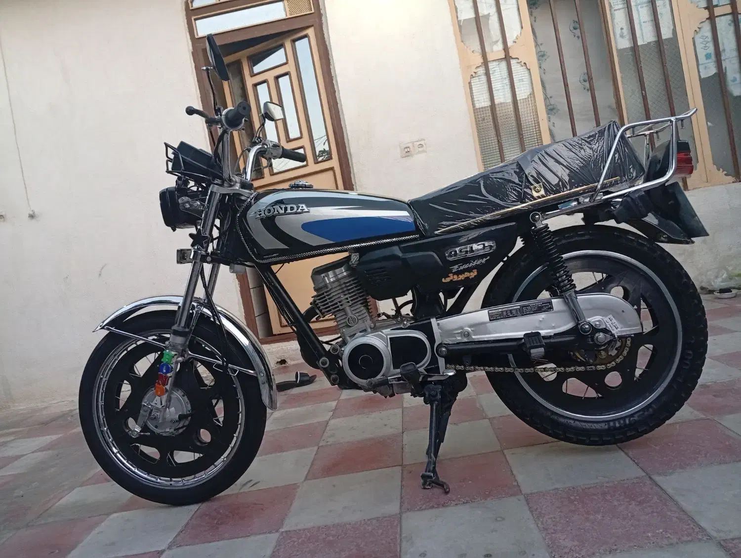 هوندا 125لوازمی|موتورسیکلت|کازرون, |دیوار