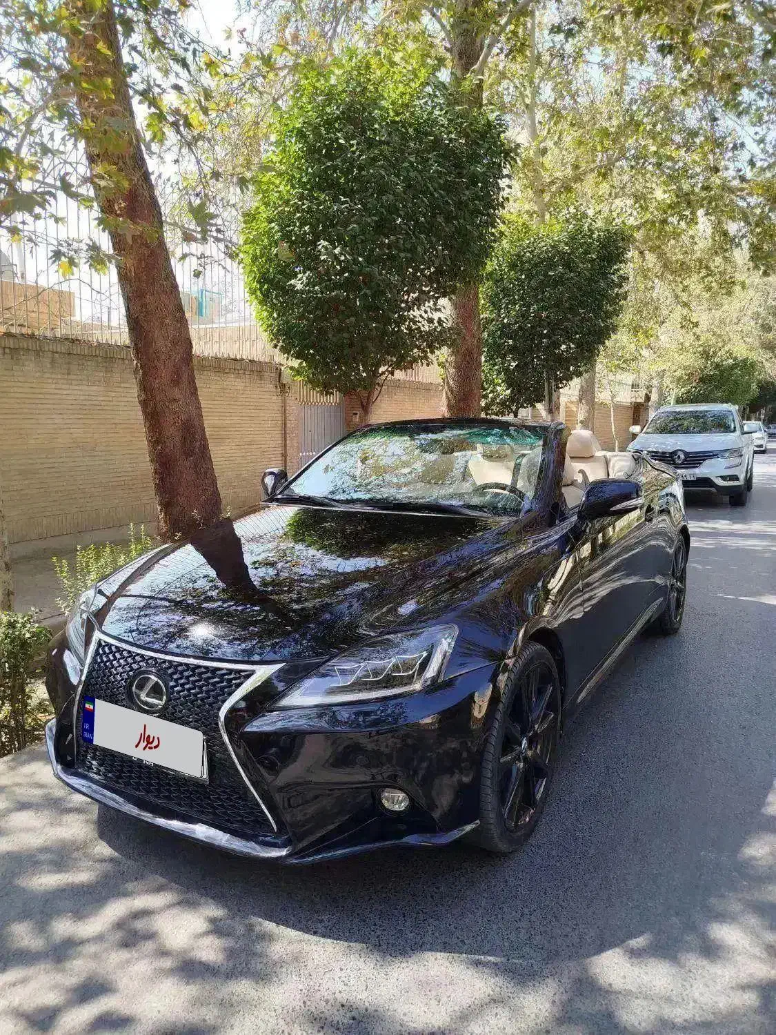 لکسوس is 300 c کروک مشکی (معاوضه با ماشین)|خودرو سواری و وانت|تهران, ولنجک|دیوار