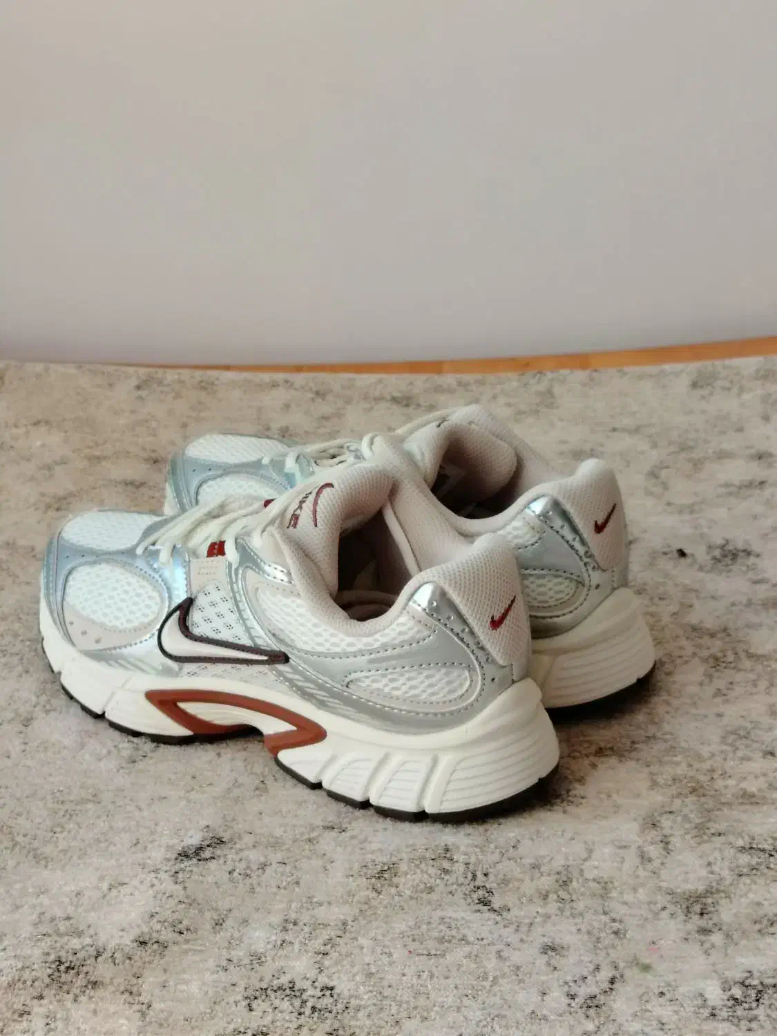 Nike V5K Orginal|کیف، کفش، کمربند|مشهد, مصلی (کارمندان اول)|دیوار