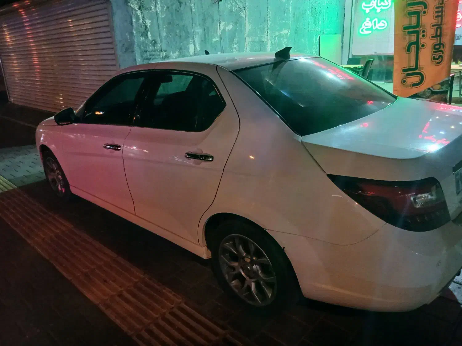 دنا پلاس توربو ۶دنده|خودرو سواری و وانت|شیراز, اصلاحنژاد|دیوار