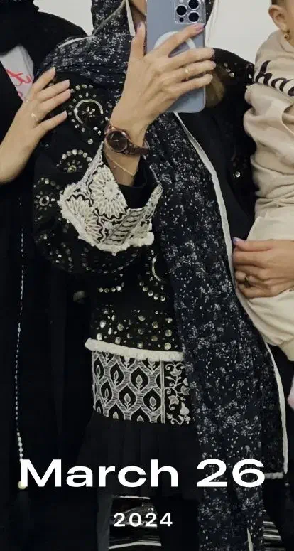 مانتو کاملا نو|لباس|داراب, |دیوار