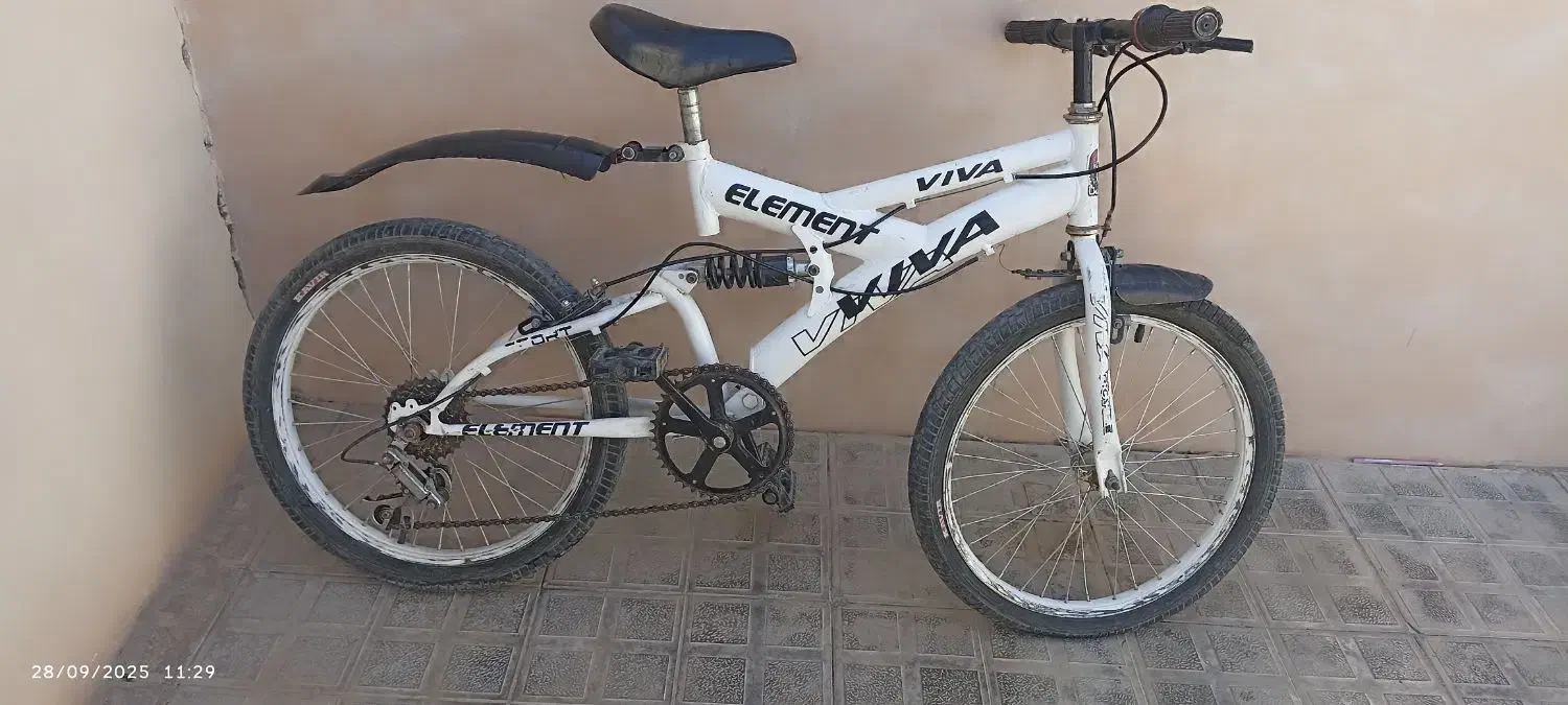 دوچرخه۲۰و۲۶|دوچرخه، اسکیت، اسکوتر|تربت جام, میان جام|دیوار