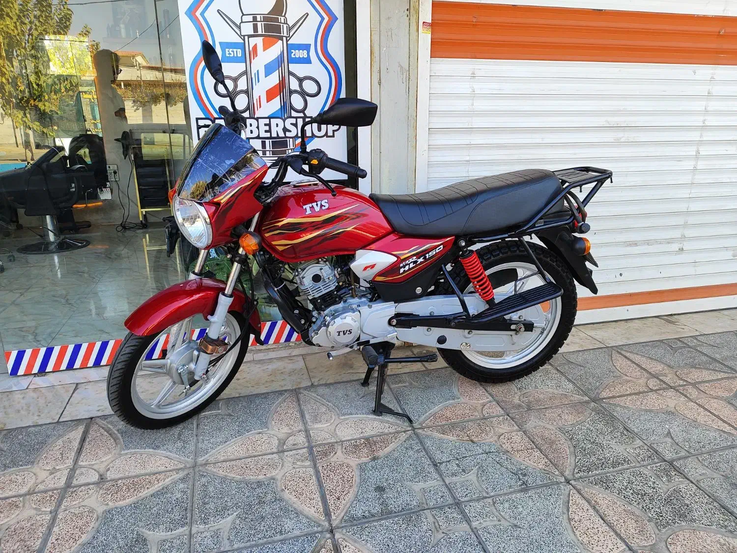 HLX150 اچ ال ایکس tvs راکز|موتورسیکلت|اندیشه, اندیشه فاز ۱|دیوار