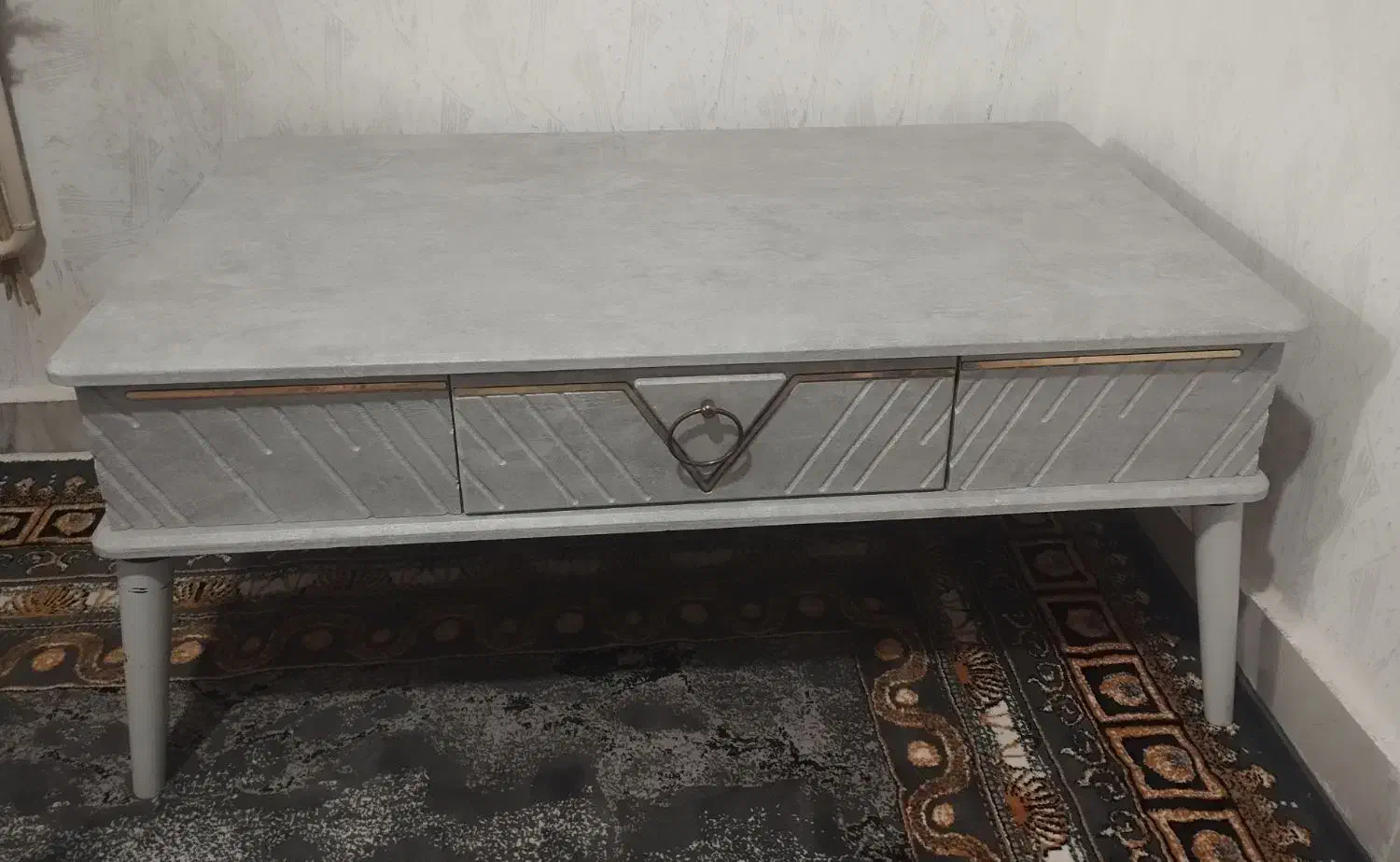 جلومبلی|مبلمان خانگی و میز عسلی|رشت, سلیمانداراب|دیوار