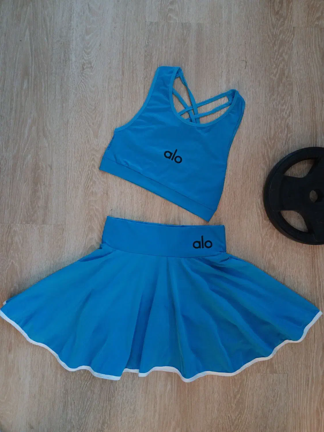 ست دامن تنیسی ونیمتنه جنس فلامنت اعلا|لباس|دماوند, گیلاوند|دیوار