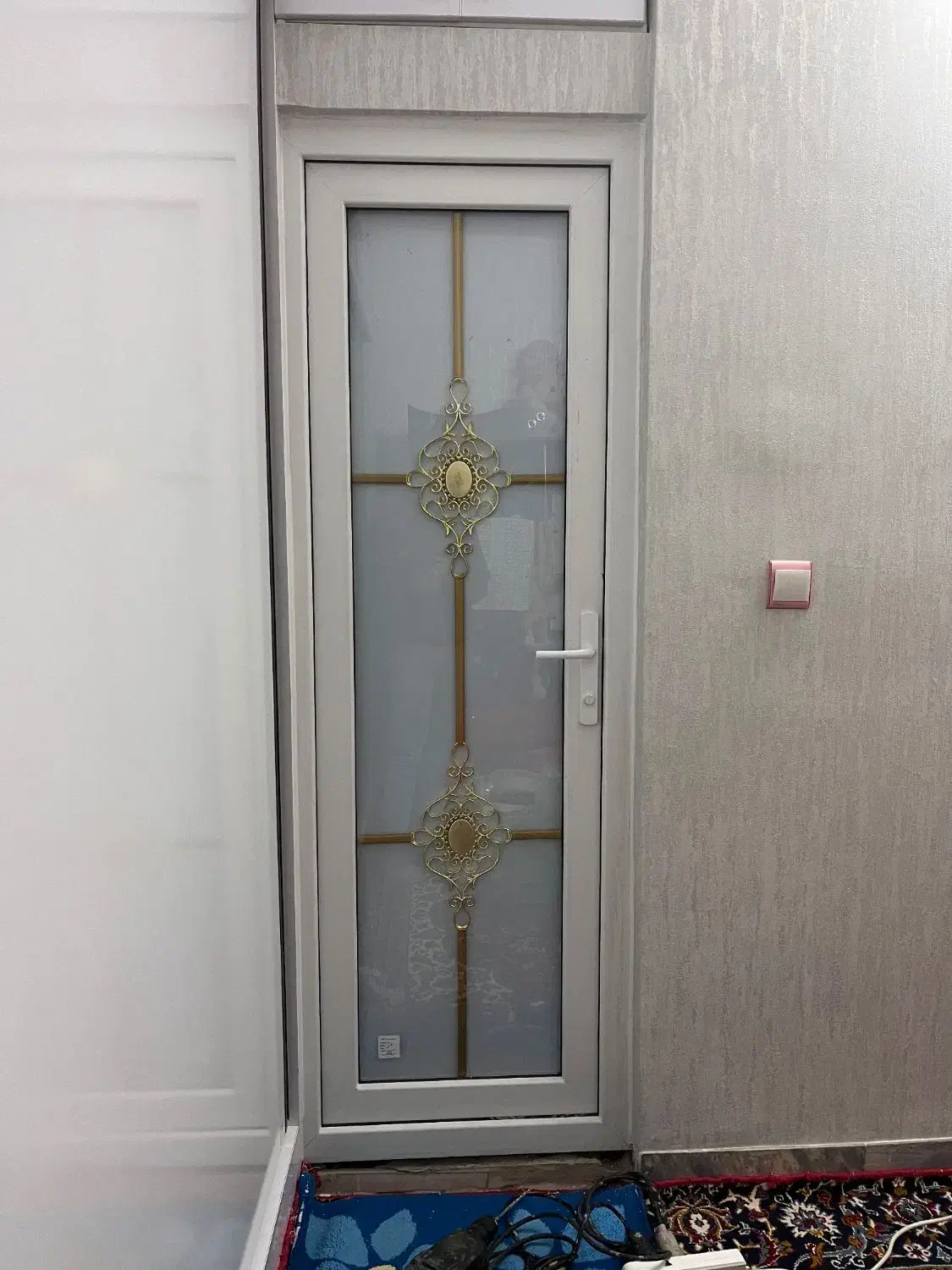 ساخت انواع توری و درب و پنجره دوجداره|مصالح و تجهیزات ساختمان|ملایر, |دیوار