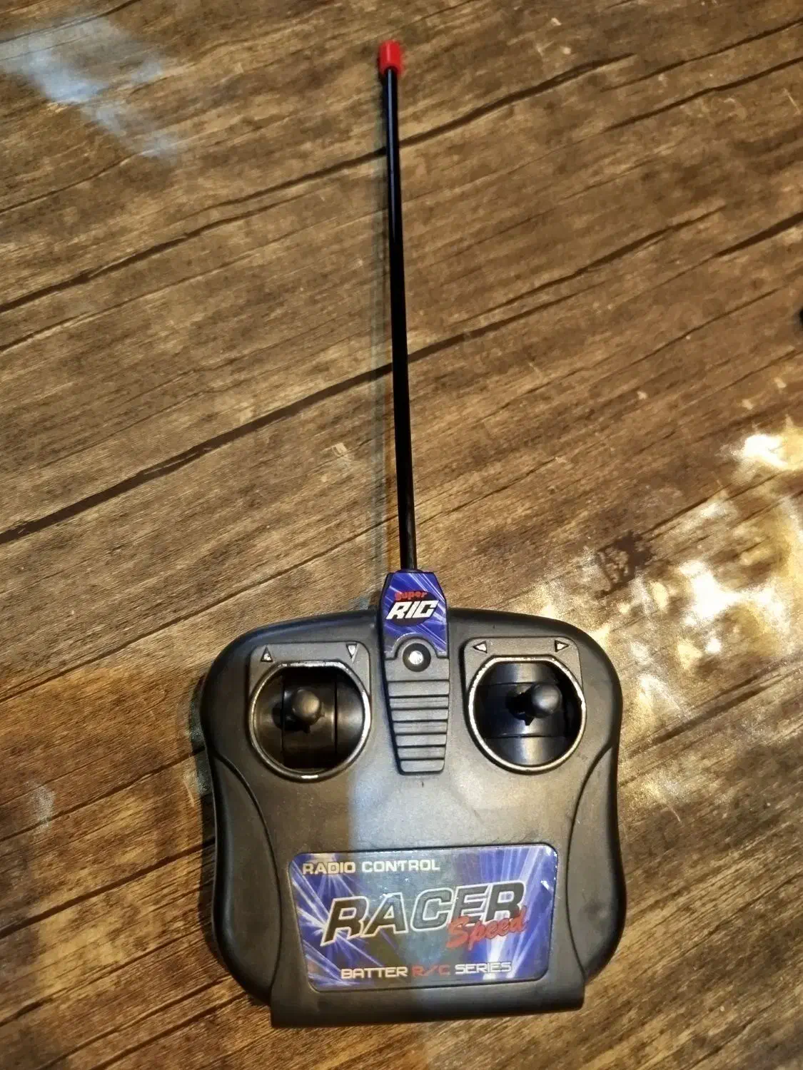 فقط باتری ضعیف است همه چی سالم.|اسباببازی بچه|تهران, ایرانشهر|دیوار