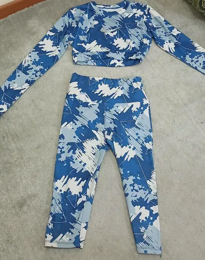 لباس ورزشی ست ابی|لباس|اصفهان, فردوان|دیوار