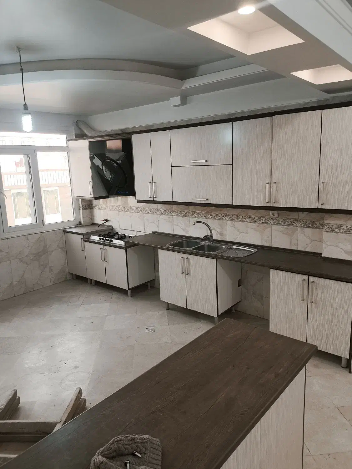 اجاره واحد۱۱۰متری/طبقه5/بهترین لوکیشن