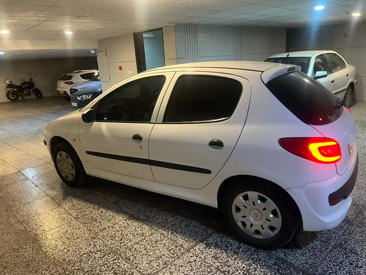 خودرو ۲۰۶|خودرو سواری و وانت|شیراز, سیلو|دیوار