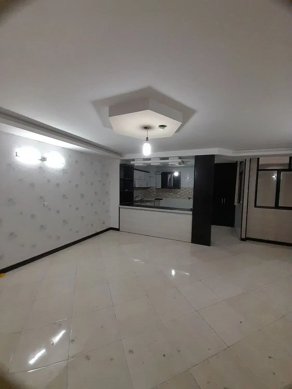 فروش آپارتمان ۸۵ متری خ برازنده|فروش آپارتمان|اصفهان, الهیه|دیوار