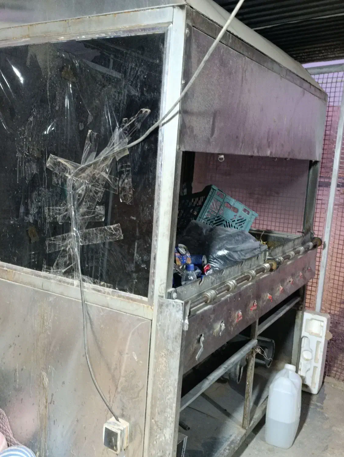 فروش دستگاه پاچینی 8سیخ درحدنو|کافیشاپ و رستوران|استهبان, |دیوار