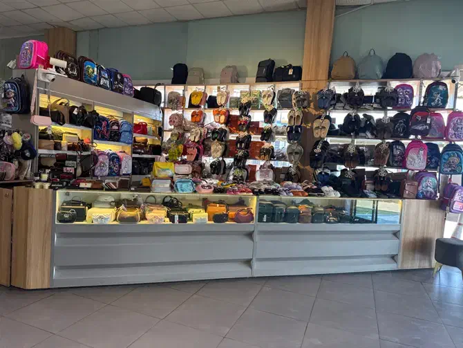 فروشنده خانم|استخدام بازاریابی و فروش|محمدیه-قزوین, |دیوار