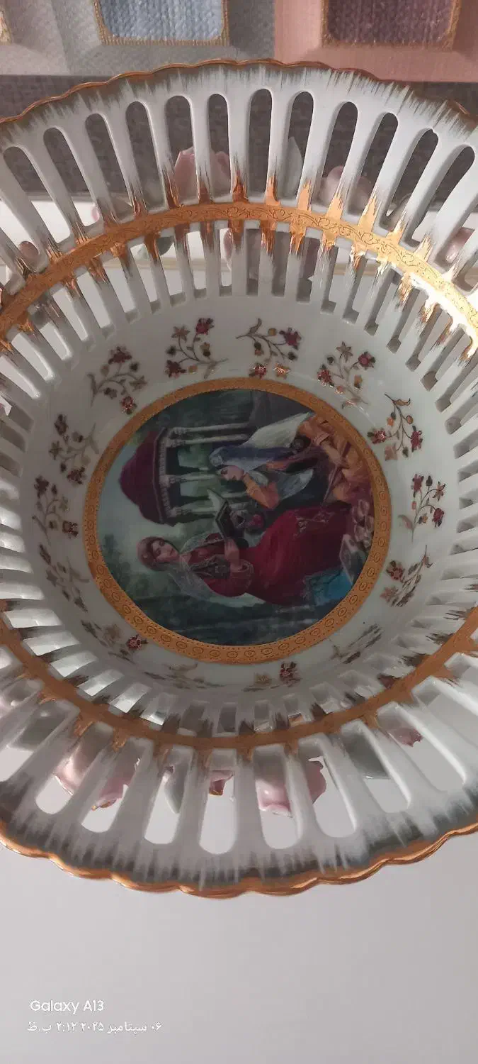 میوه خوری چینی گل برجسته|ظروف سرو و پذیرایی|میانه, |دیوار