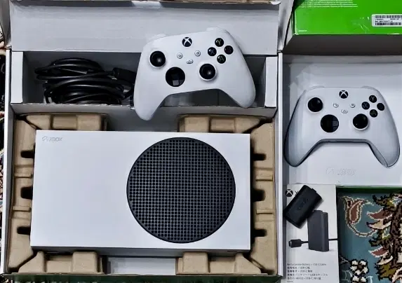 xbox s512|کنسول، بازی ویدئویی و آنلاین|کرمان, |دیوار