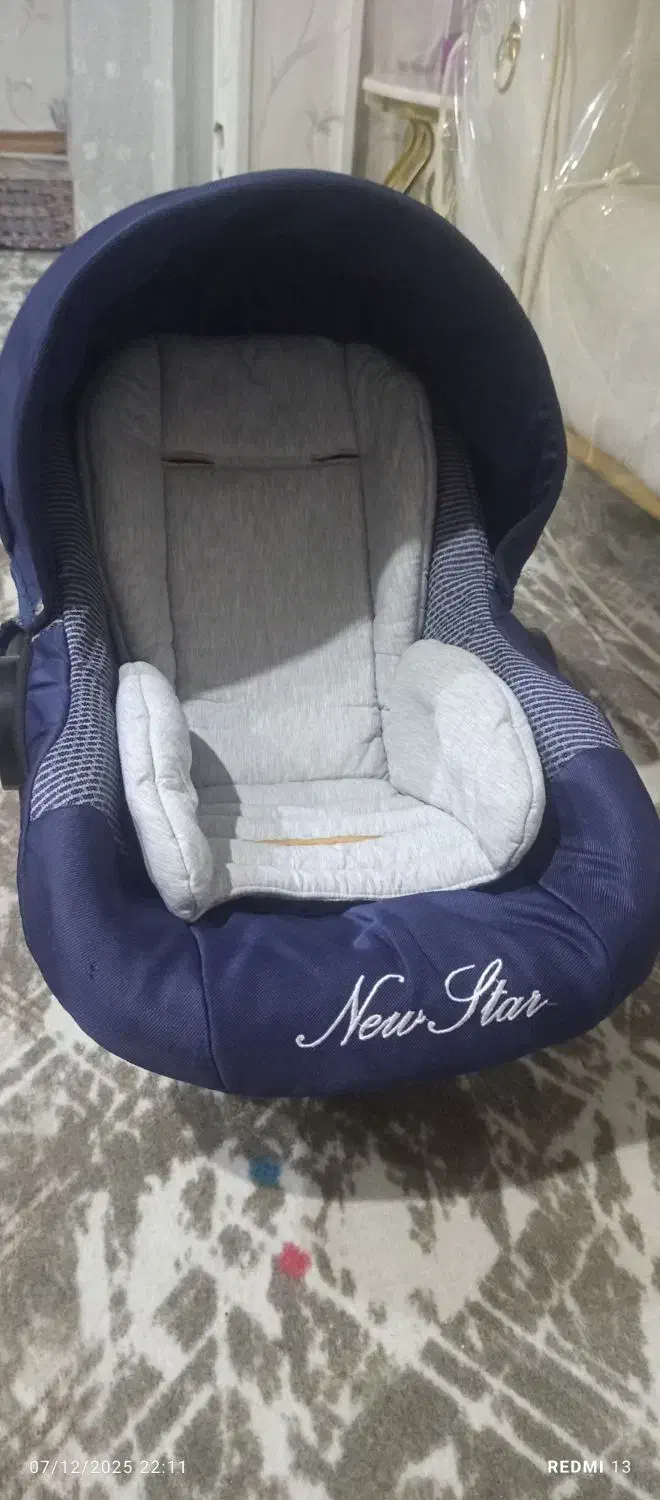 کریرنونونو|کالسکه و لوازم جانبی|قدس, شهرقدس|دیوار