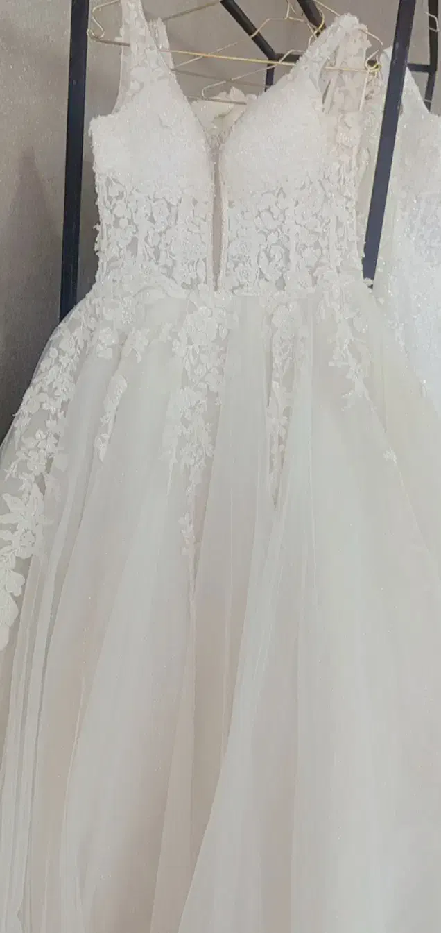 لباس عروس|لباس|ایذه, |دیوار