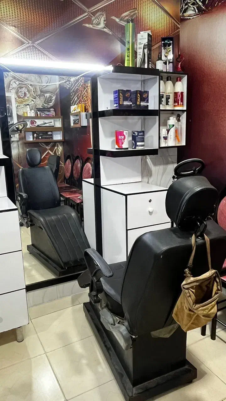 صندلی اصلاح|آرایشگاه و سالن‌های زیبایی|مسجد سلیمان, |دیوار