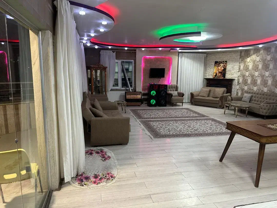 اجاره ویلا|اجارهٔ کوتاهمدت ویلا و باغ|تبریز, |دیوار