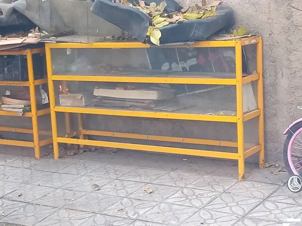 سه عددمیز سالم باشیشه سه سایز مختلف ۱و۲ و۱/۵|فروشگاه و مغازه|تویسرکان, |دیوار
