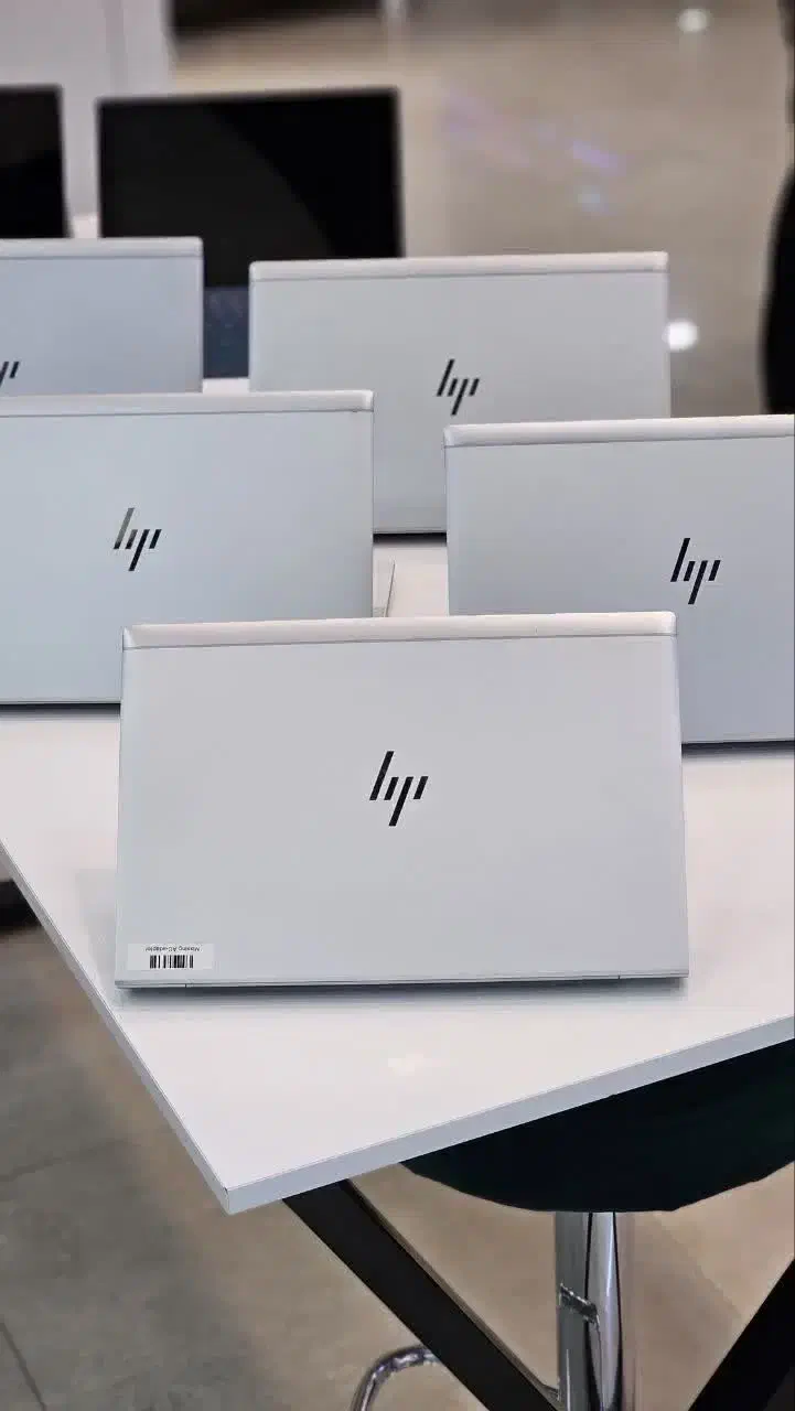 hp نقره ای شیک با شرایط قسطی فوق العاده|رایانه همراه|مشهد, عامل|دیوار