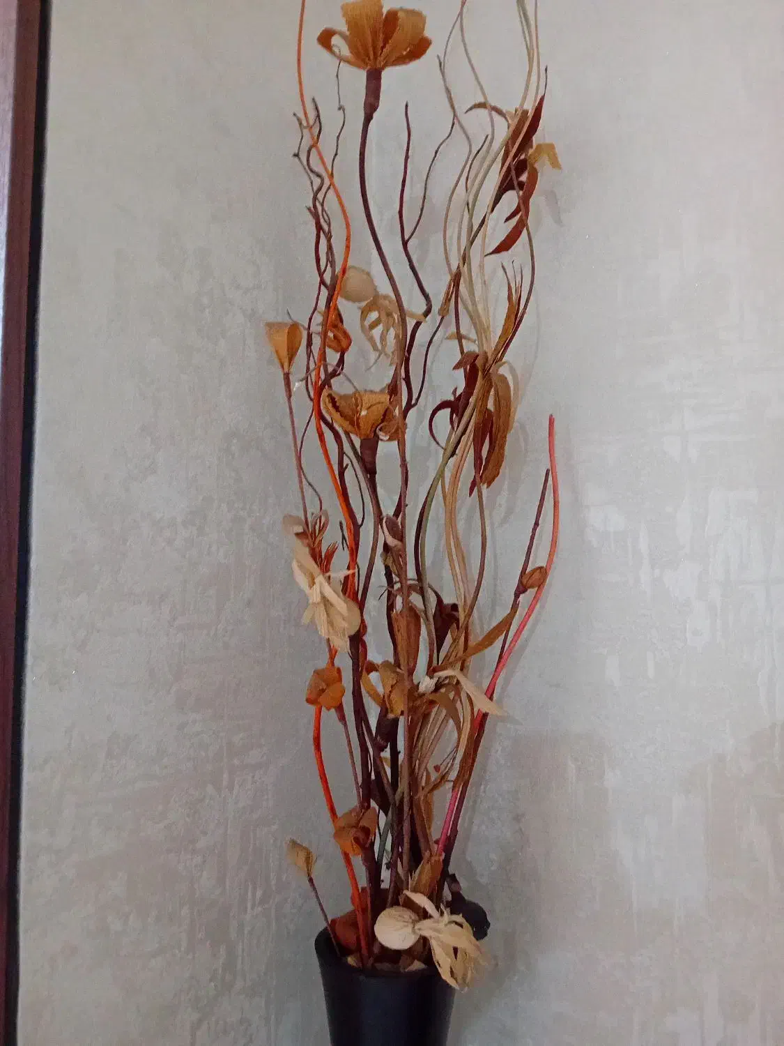 گلدان همراه با گل|گل مصنوعی|رشت, خمیران زاهدان|دیوار